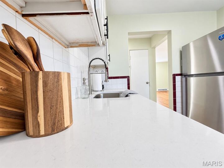 Property Photo:  7176 Jamieson Avenue 1W  MO 63109 