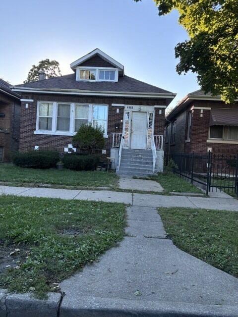 Property Photo:  7608 S Bishop Street  IL 60620 