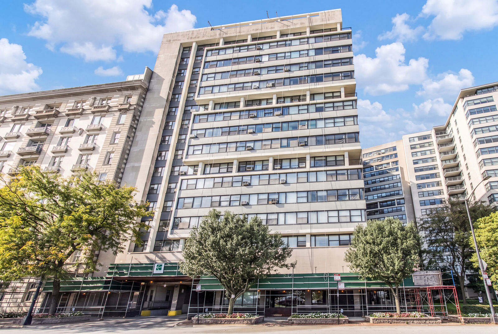Property Photo:  3410 N Lake Shore Drive 15G  IL 60657 