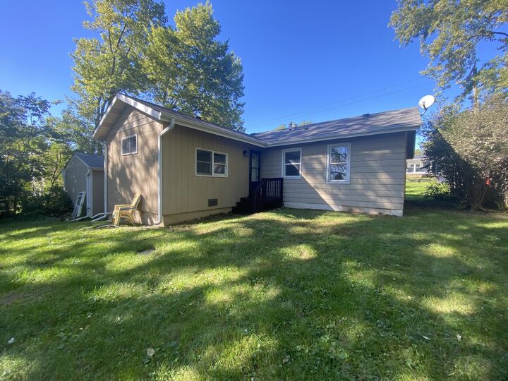 Property Photo: 27641 W Bayview Drive IL 60041
