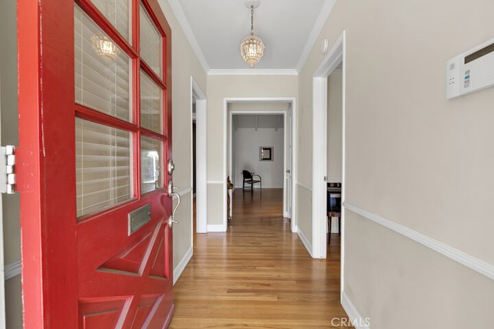 Property Photo: 13229 Margate Street CA 91401
