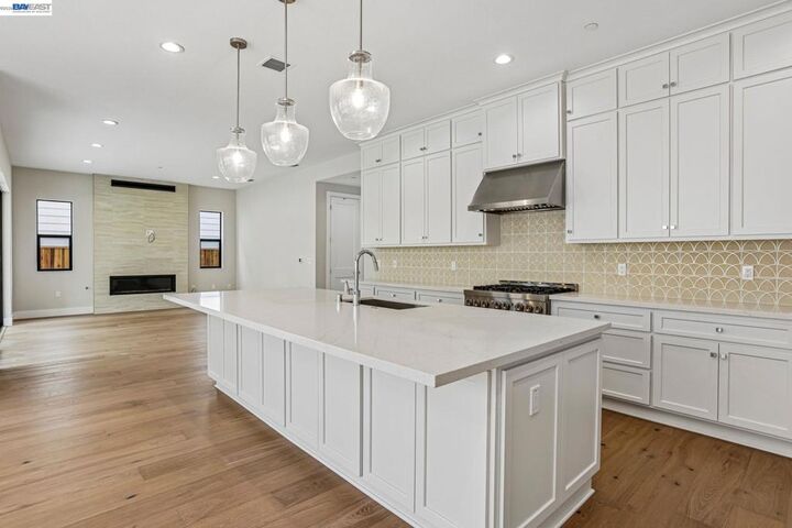 Property Photo:  2308 Sanderling Ave  CA 93933 