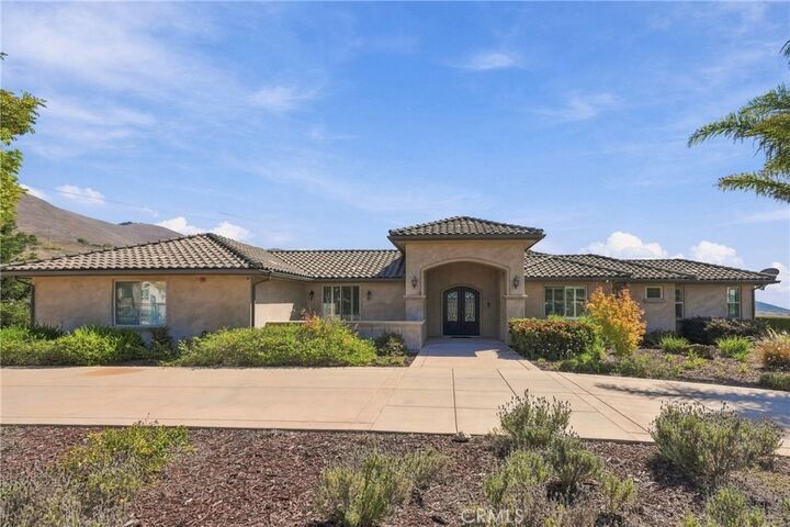 Property Photo:  1223 Ramal Lane  CA 93444 