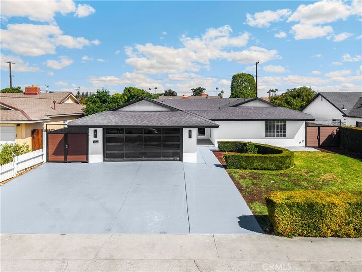 Property Photo: 1744 Sierra Bonita CA 92870