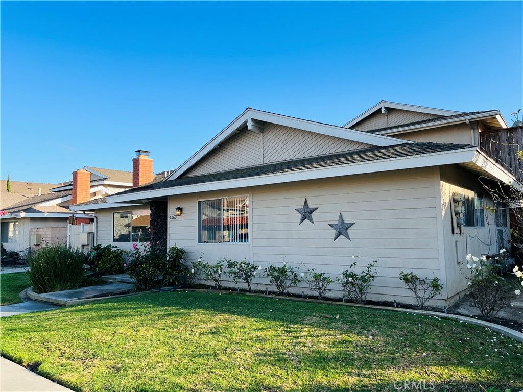 Property Photo:  7260 Corsican  CA 92647 