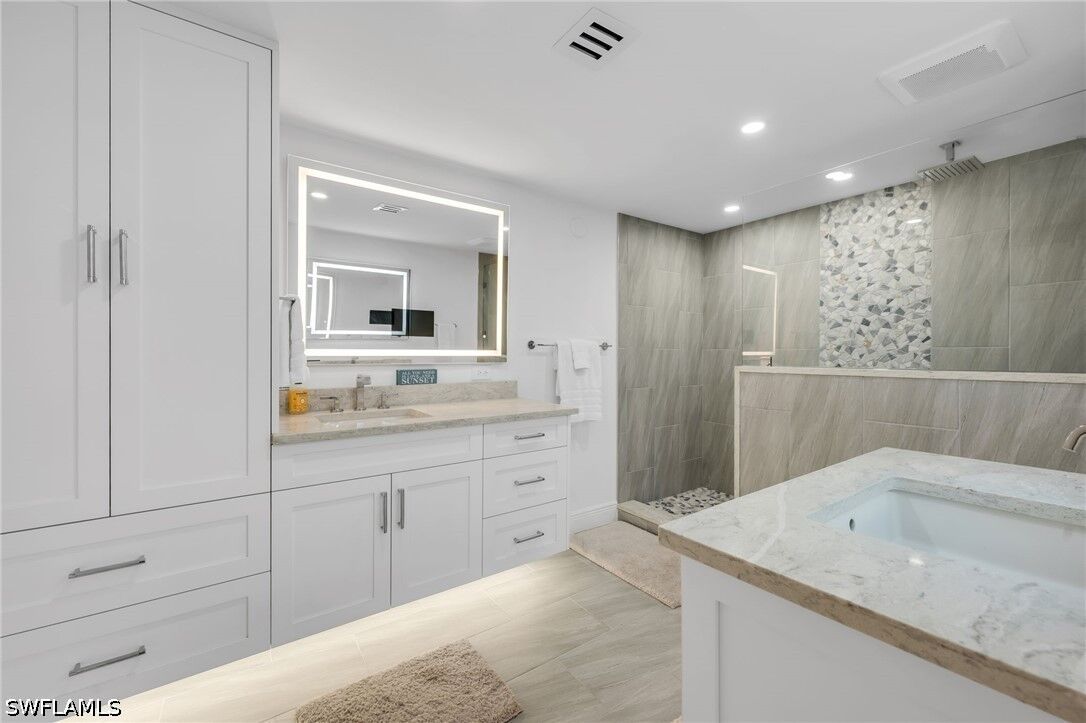 Property Photo: 6075 Pelican Bay Boulevard 303 FL 34108