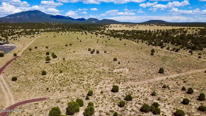 Property Photo: 6203 N Whiskey River Road H AZ 86046