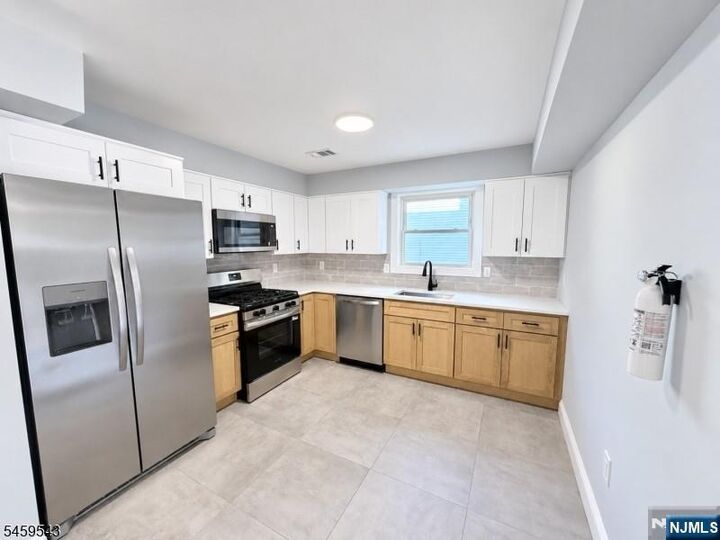 Property Photo:  23 Edwin Place  NJ 07112 