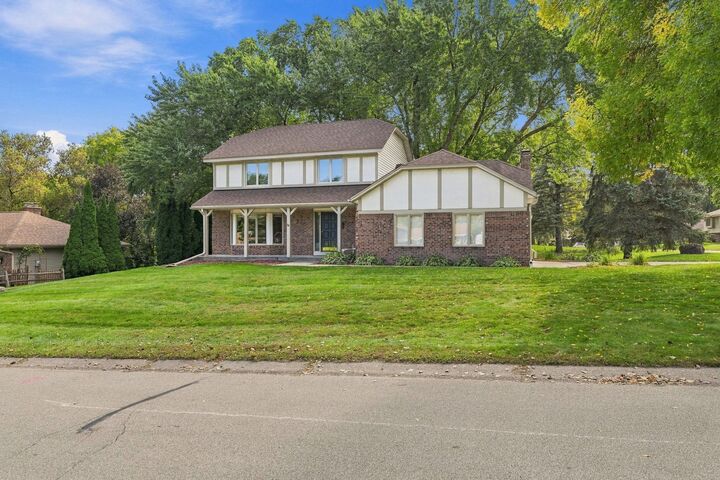 Property Photo:  18731 Maple Leaf Drive  MN 55346 