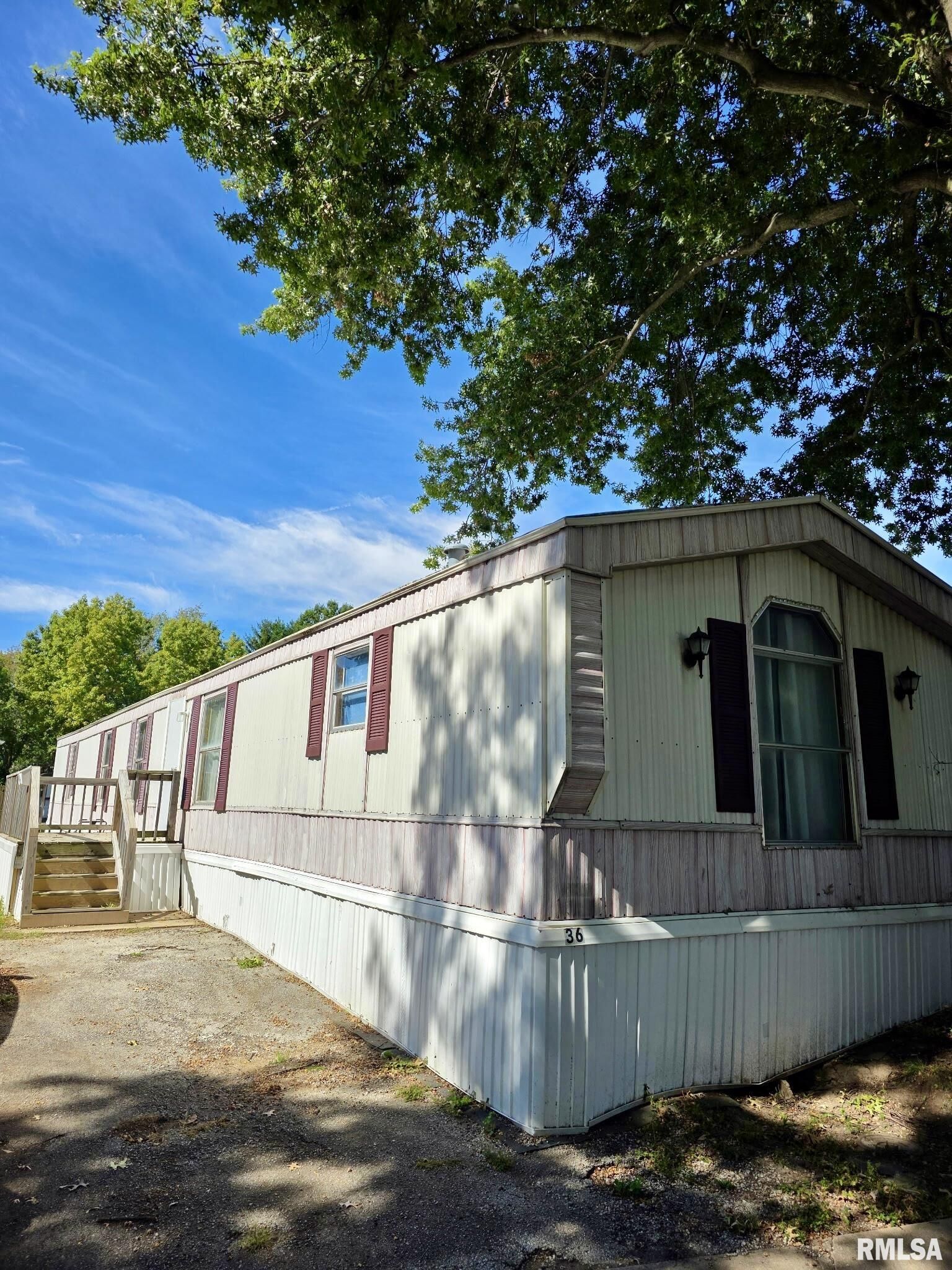 Property Photo: 36 Valley View Mobile Home Park Street IL 62568