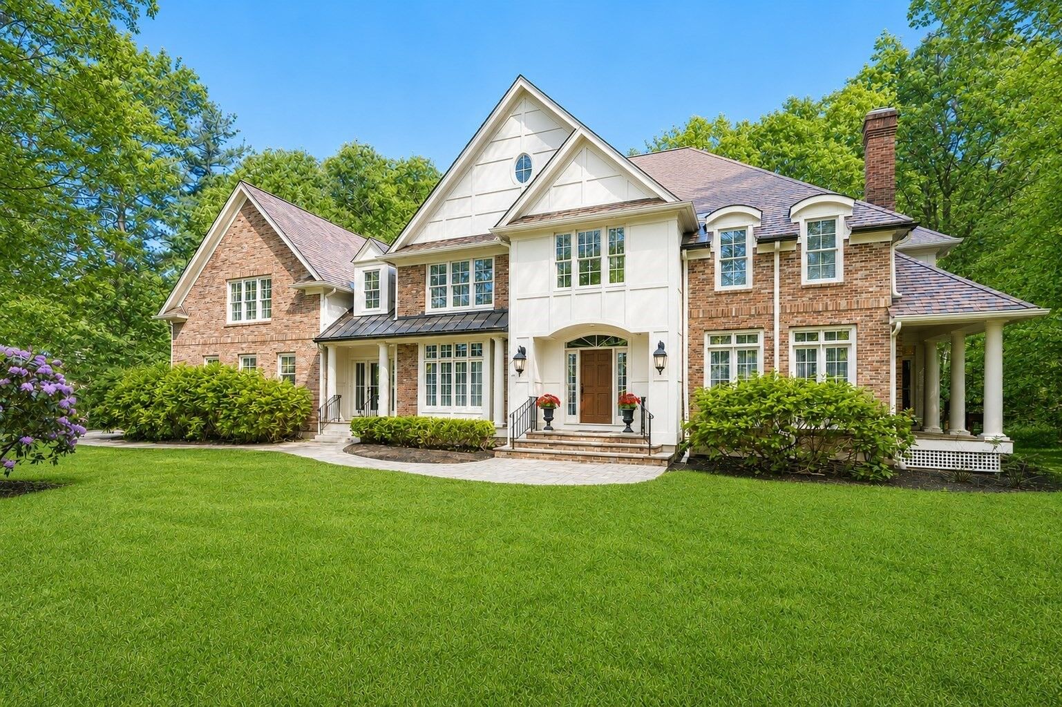 Property Photo:  12 Olde Hickory Path  MA 01581 