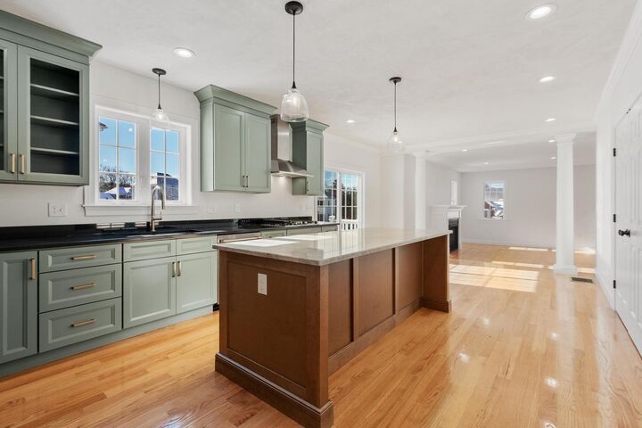 Property Photo:  2 Clover Glen Circle  MA 01545 