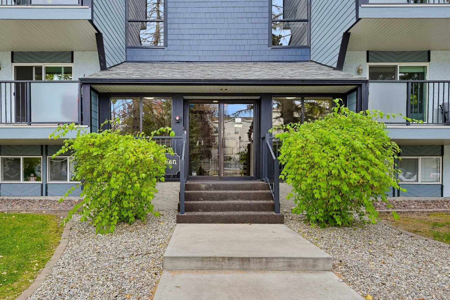 Property Photo:  617 56 Avenue SW 201  AB T2V 0G9 
