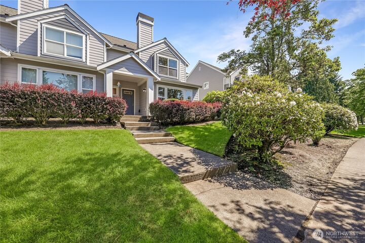Property Photo: 11520 Maple Court WA 98275