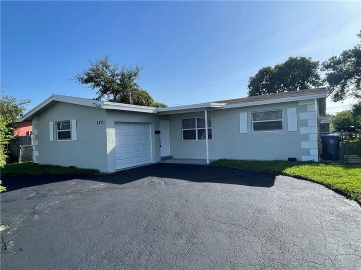 Property Photo:  2273 NW 81st Avenue  FL 33322 