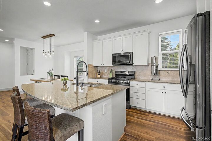Property Photo:  1424 Bluemoon Drive  CO 80504 