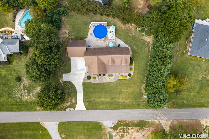 Property Photo:  335 Forest Hill Dr  NC 27850 