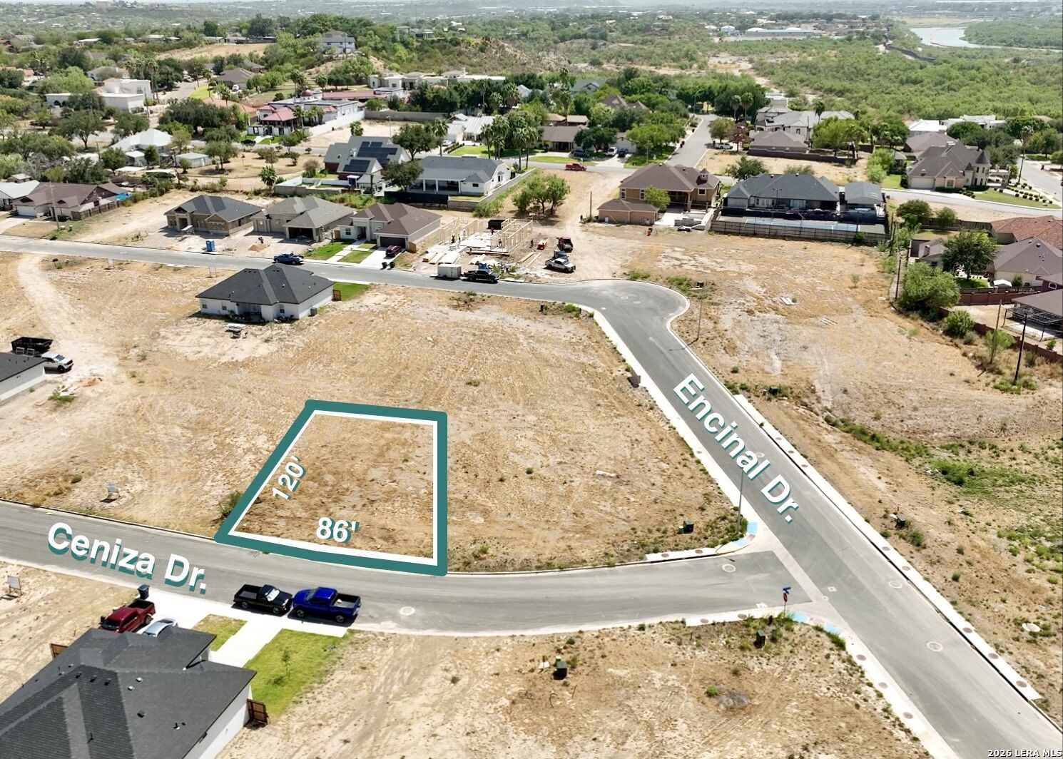 Property Photo: 804 Ceniza Dr TX 78852