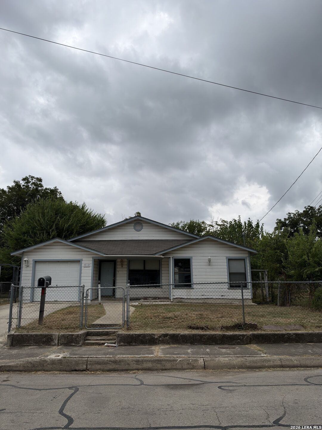 Property Photo: 314 Eskimo St TX 78225
