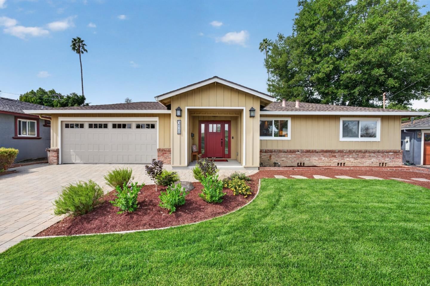 Property Photo: 210 Rodonovan Drive CA 95051