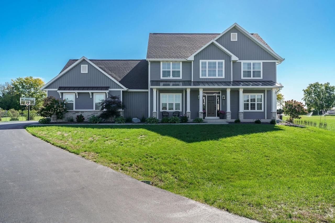Property Photo: 3185 S Jackdaws Drive WI 53511