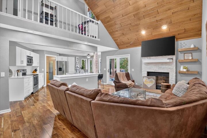 Property Photo: 5310 N Terra Court WI 53563