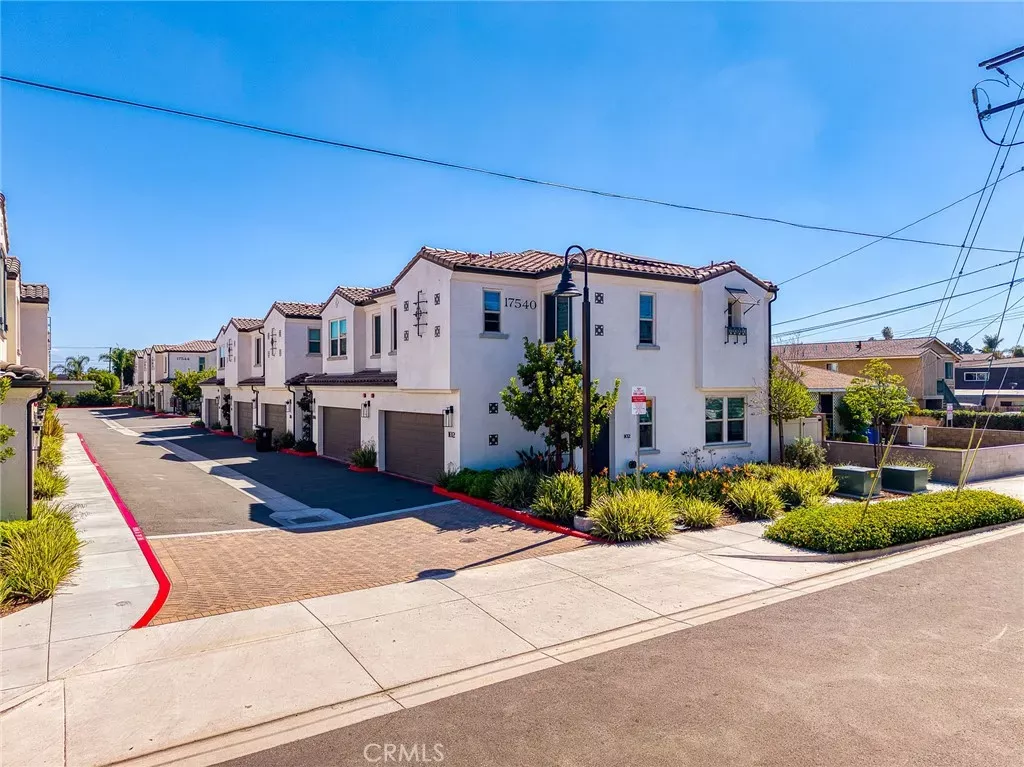 Property Photo:  17540 Cameron Lane 102  CA 92647 