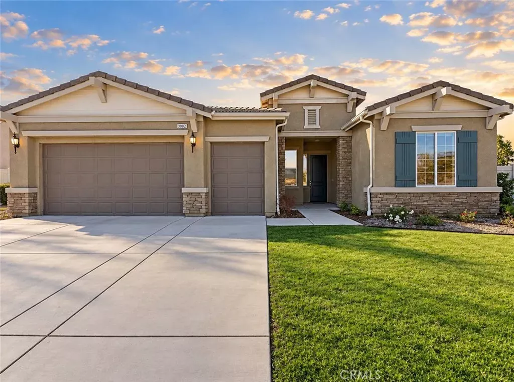 Property Photo:  9902 Torin Court  CA 93306 