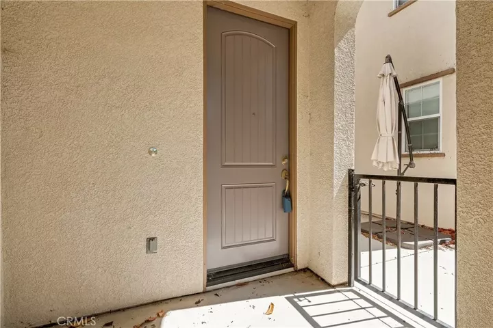 Property Photo: 629 Forest Park CA 93036