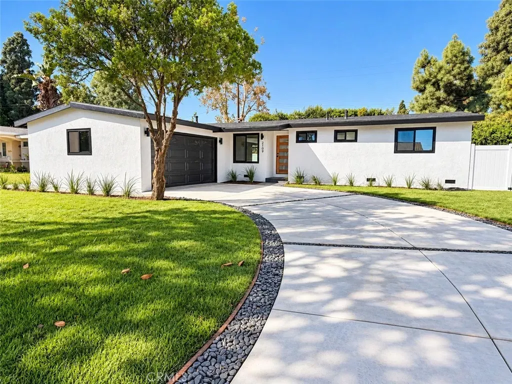 Property Photo:  2109 W Gage  CA 92833 