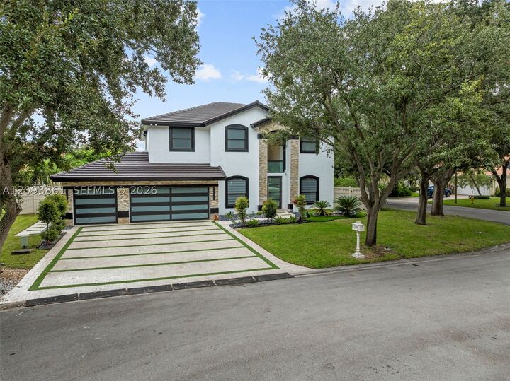Property Photo: 1254 NW 102nd Way FL 33071