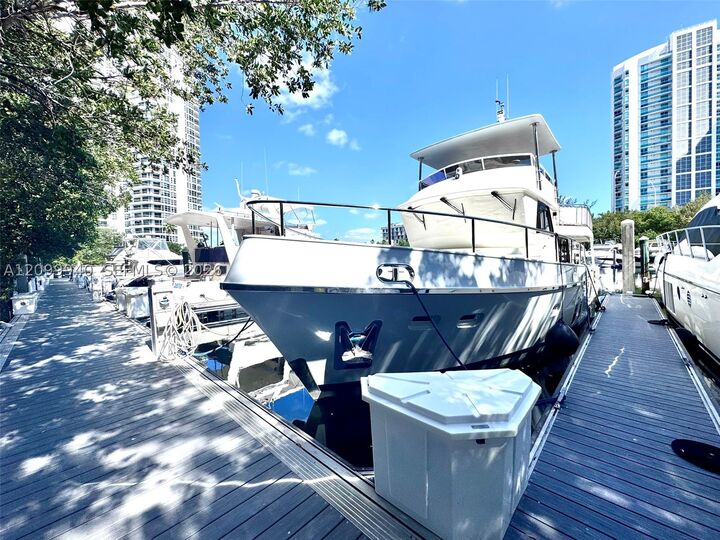 Property Photo:  3575 Mystic Pointe Dr Slip #110  FL 33180 