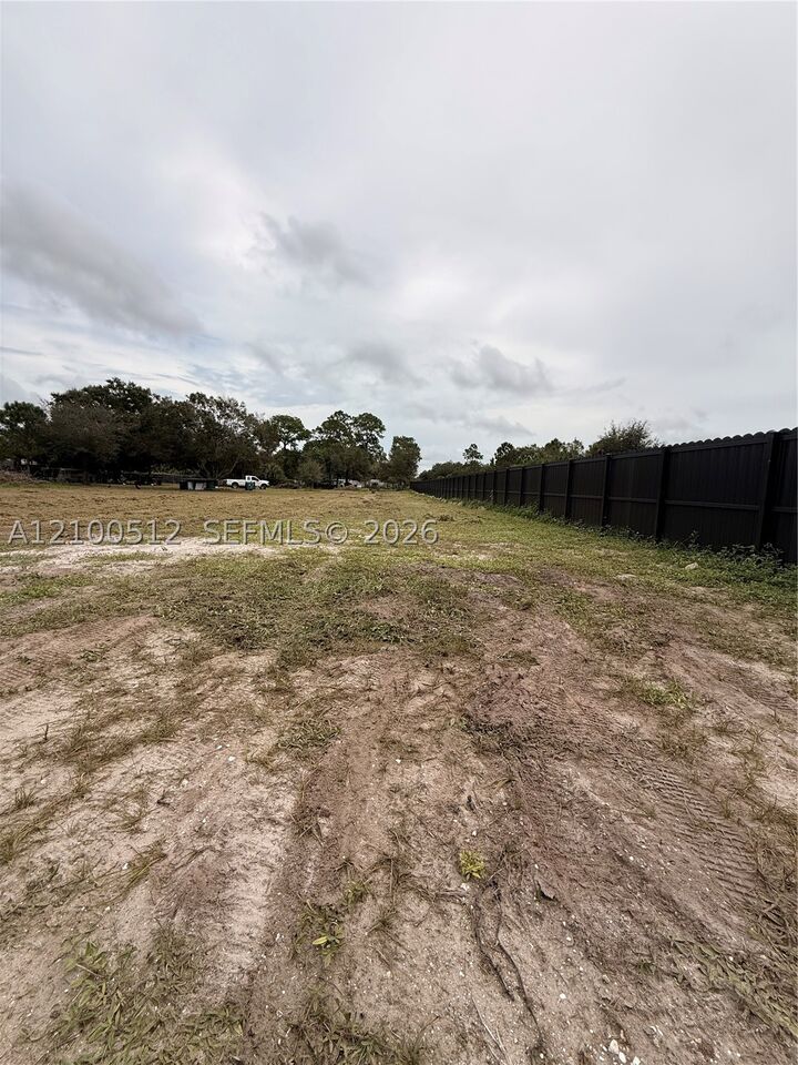 Property Photo: 386 S Kennel St FL 33440