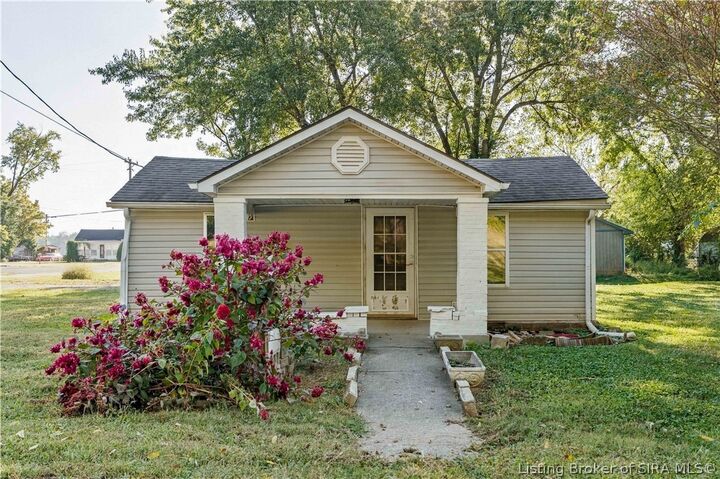 Property Photo:  216 N 3rd Street  IN 47130 