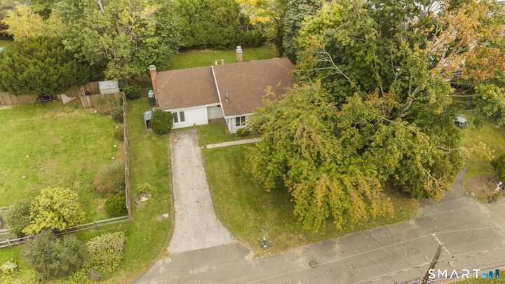 Property Photo:  15 Mills Street  CT 06880 