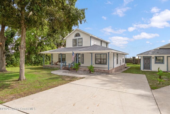 Property Photo: 648 Orange Court FL 32955