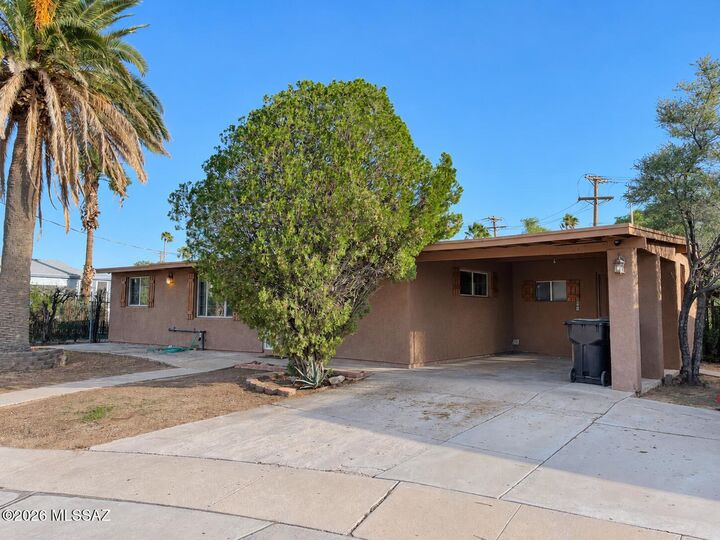 Property Photo: 1701 W Root Lane AZ 85705