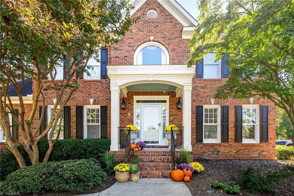 Property Photo:  101 Thora Drive  NC 27282 