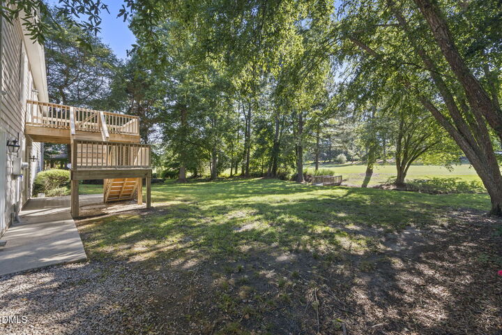 Property Photo:  5829 Bluejay Drive  NC 27332 