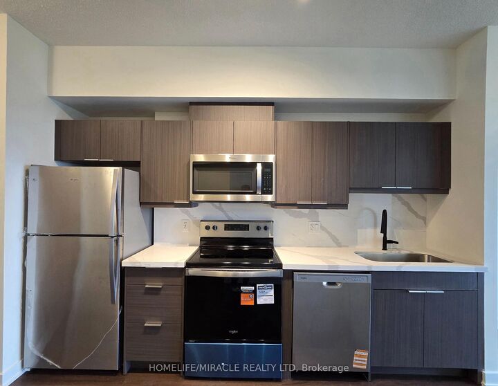 Property Photo:  2825 Jane Street 910  ON M3N 2J5 