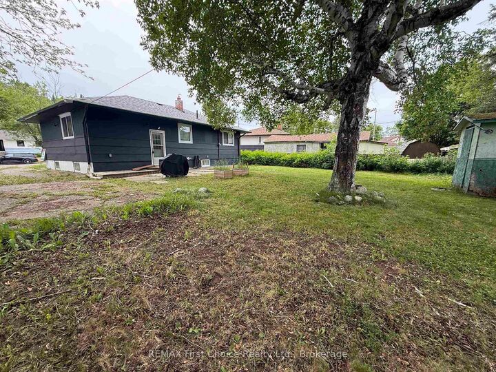 Property Photo:  79 Maple Crescent  ON P0T 1C0 