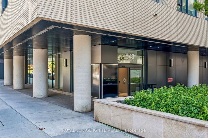 Property Photo:  543 Richmond Street W 1021  ON M5V 0W9 