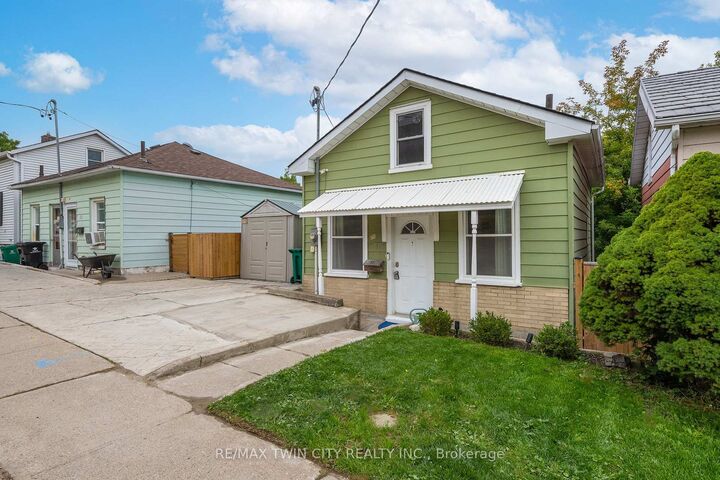 Property Photo:  71 Beverly Street  ON N1R 3Z6 