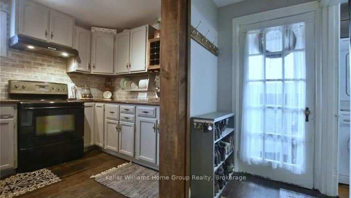 Property Photo:  265 10th Street  ON N4N 1P1 