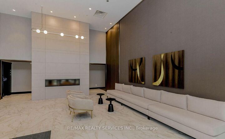 Property Photo:  480 Gordon Krantz Avenue 602  ON L9T 2X5 