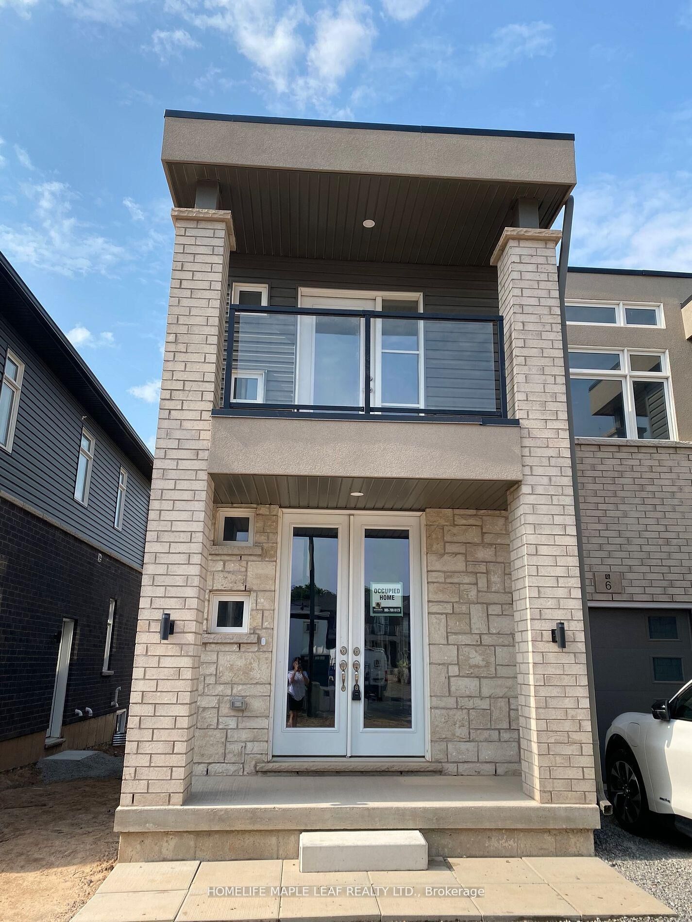 Property Photo:  5672 Dorchester Road 6  ON L2G 4Y8 