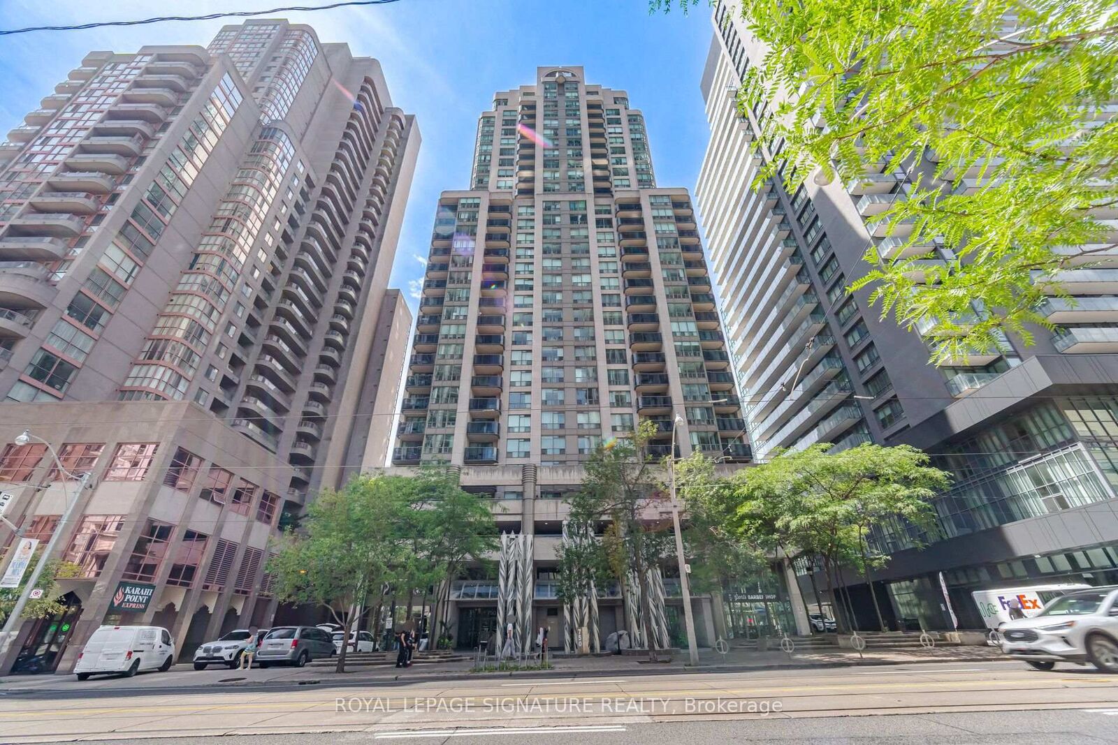 Property Photo:  750 Bay Street 3603  ON M5G 1N6 