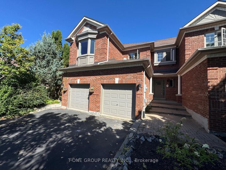 Property Photo:  138 Denise Circle  ON L3X 2K1 