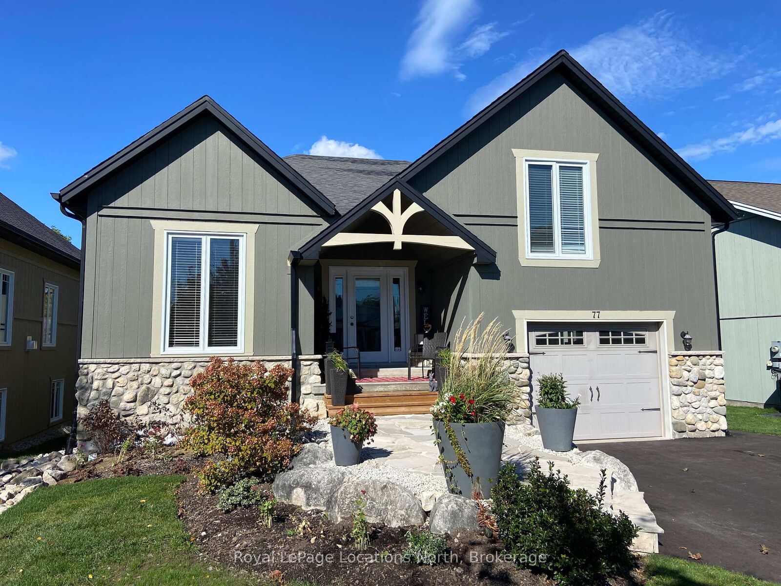 Property Photo:  77 Findlay Drive  ON L9Y 0G6 
