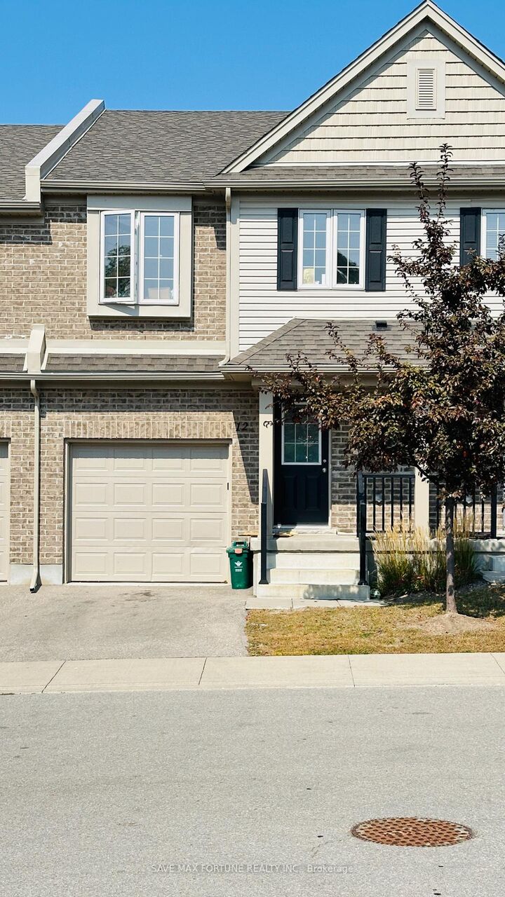 Property Photo:  50 Pinnacle Drive 12  ON N2P 0H8 
